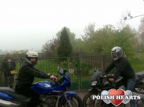 ja na czarnej hondzie:)POLSKA:)!!!!
