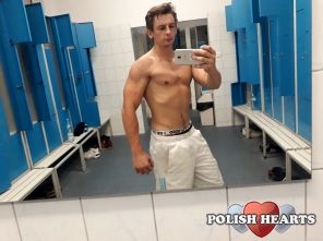 AAdrian5